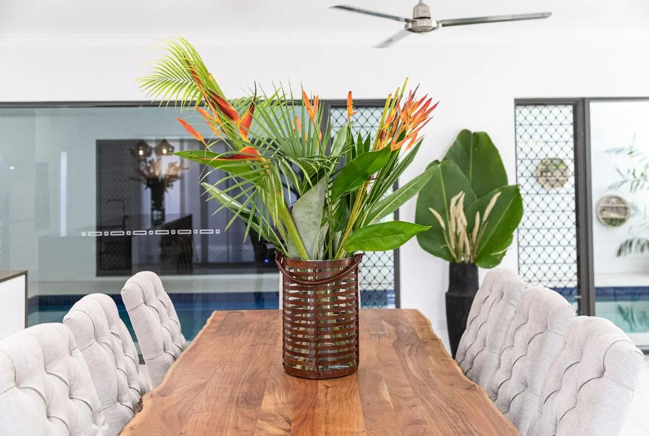 Villa Maasai - Coastal Luxury With A Heated Pool Trinity Beach