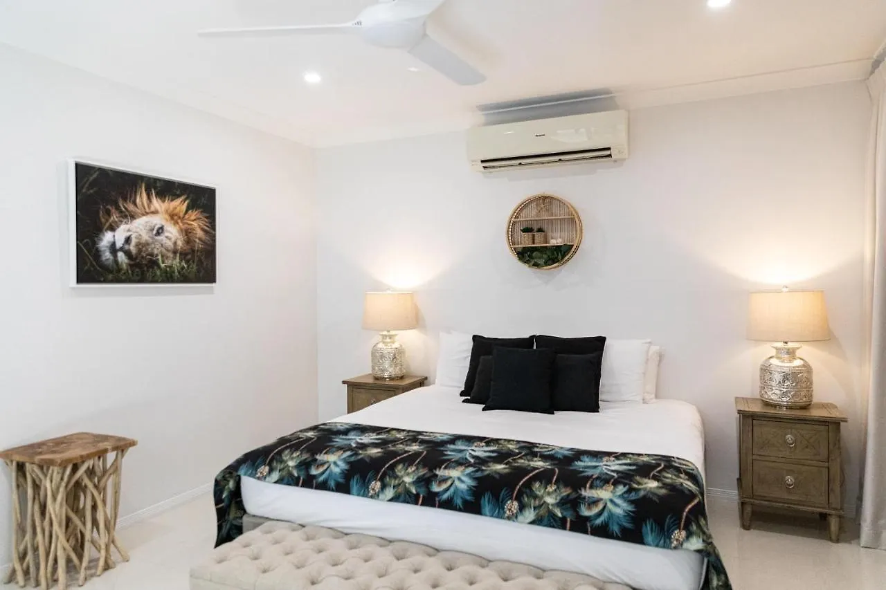 Villa Maasai - Coastal Luxury With A Heated Pool Trinity Beach