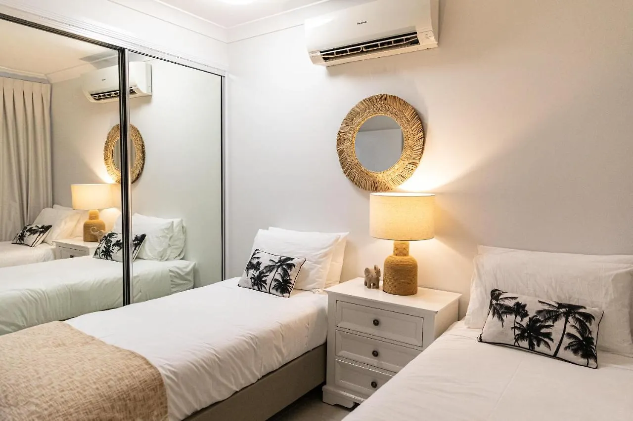 Villa Maasai - Coastal Luxury With A Heated Pool Trinity Beach Australia